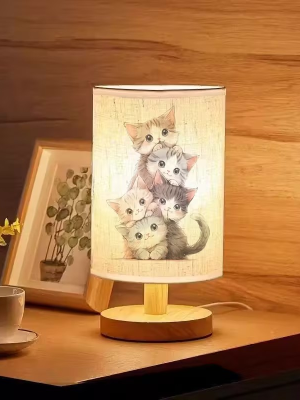 Lamparagato-1 Lámpara de ambiente estampado de gatitos